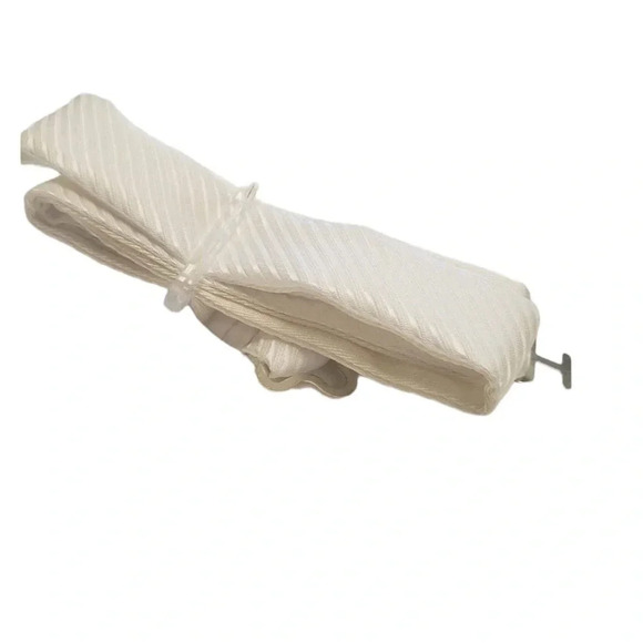 Calvin Klein White Stripe Bow Tie NIB - Picture 5 of 12